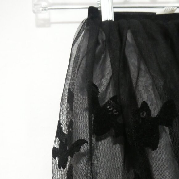 H&M | size 2 | Lined Black Lace Tulle Skirt With Flying Bat Detail | NWOT - Picture 3 of 15